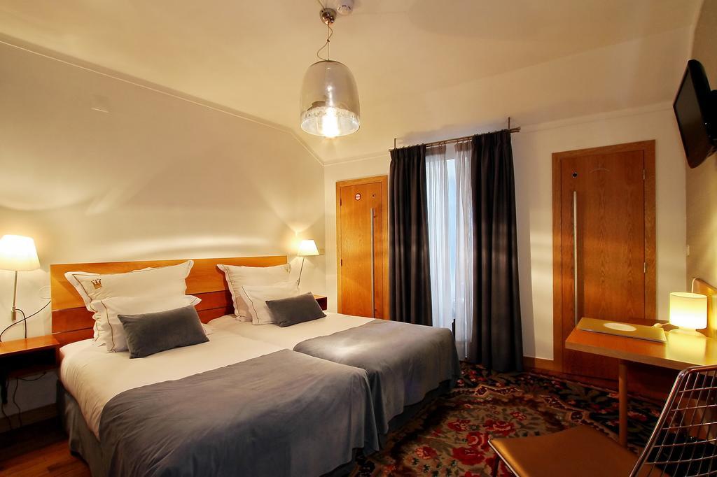 Hotel Mestre De Avis Γκιμαράες Δωμάτιο φωτογραφία